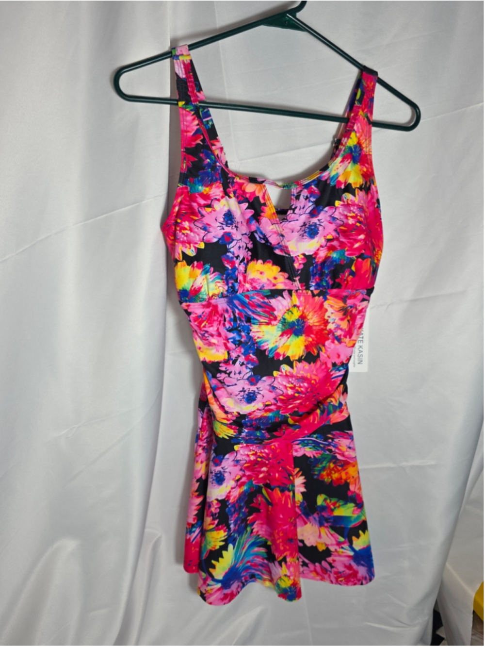 Women's Kate Kasin Floral two Piece Swimsuit Size S Black Pink tropical Hawaiian